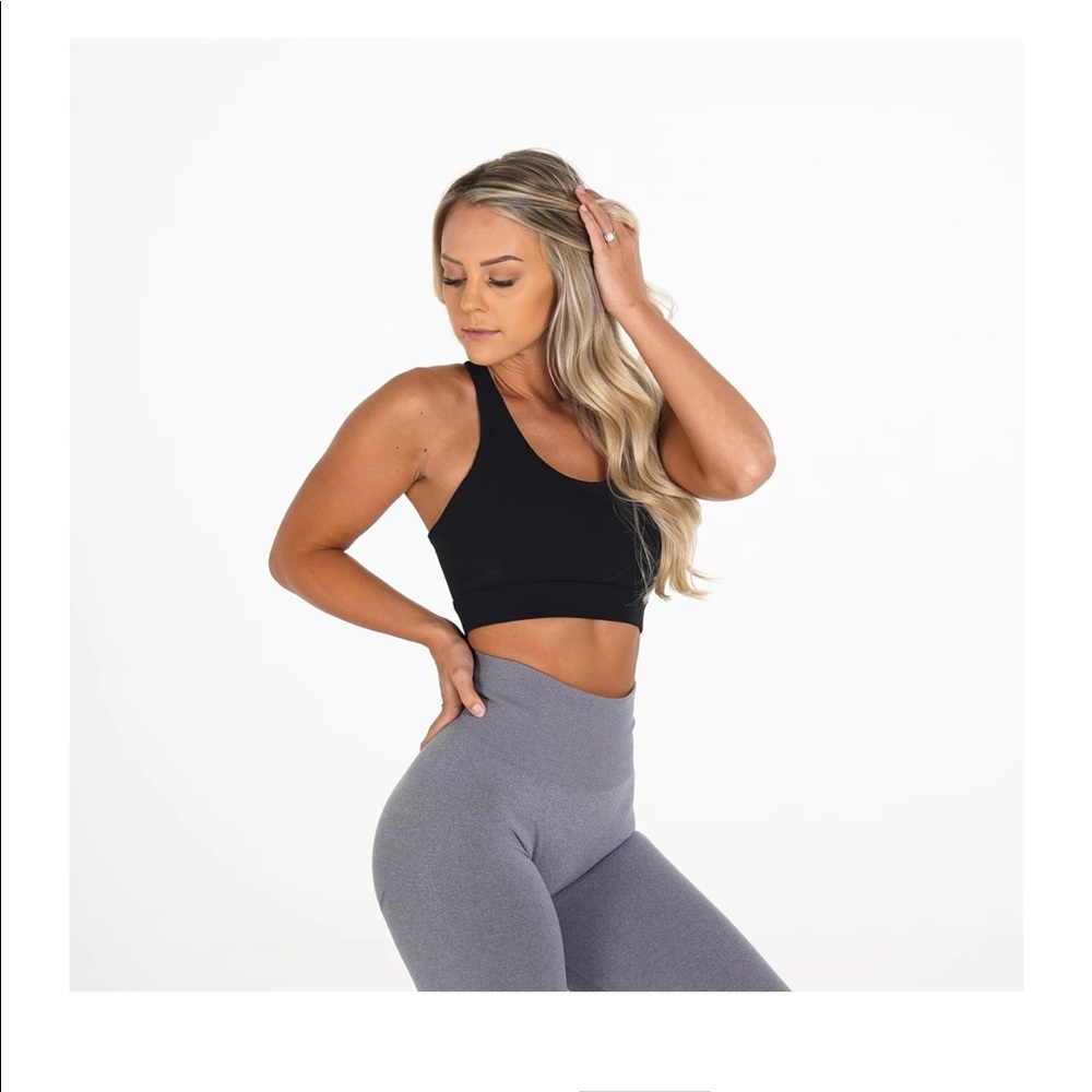 Nvgtn black reveal sports bra